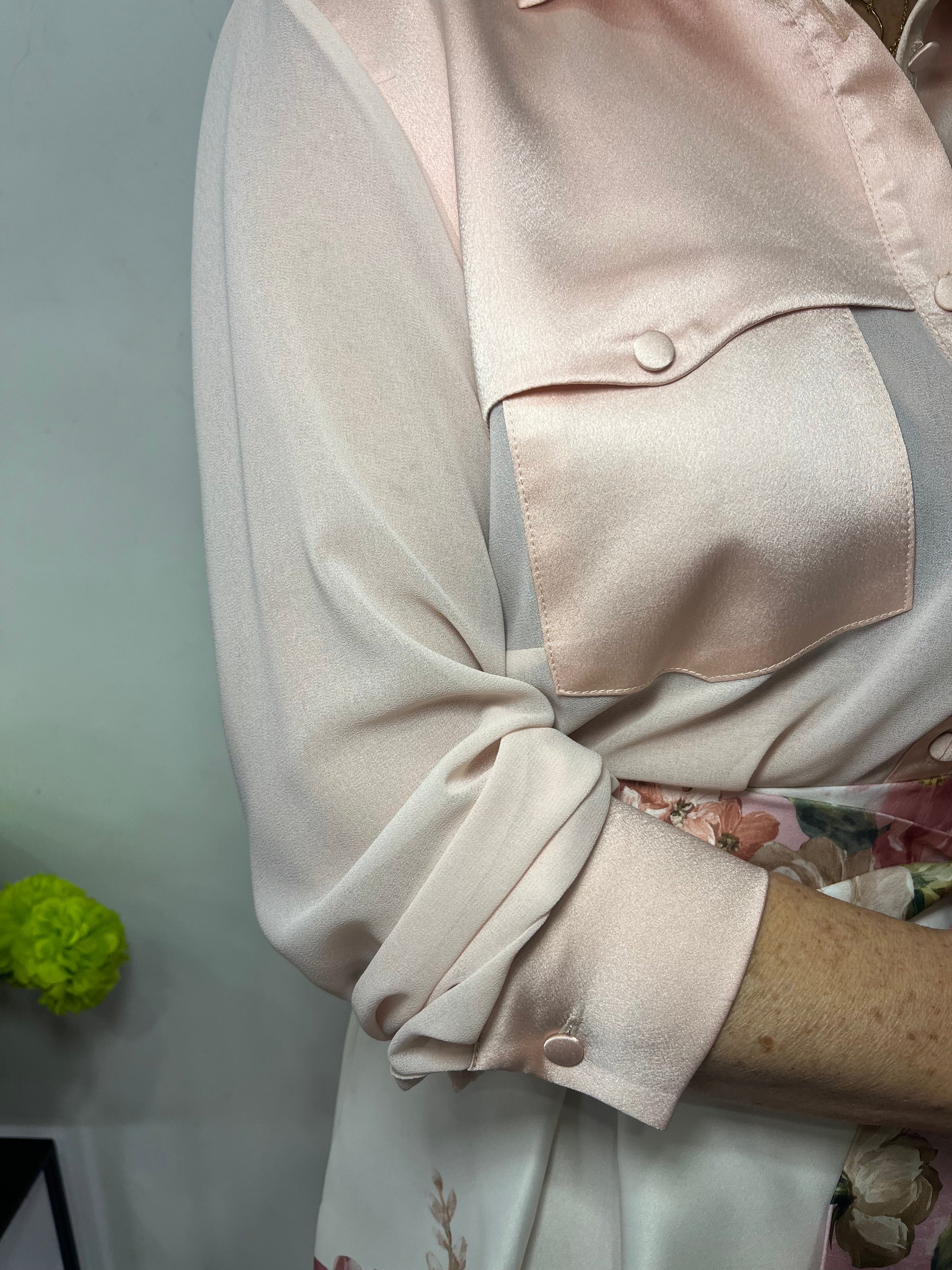 Camicia velata