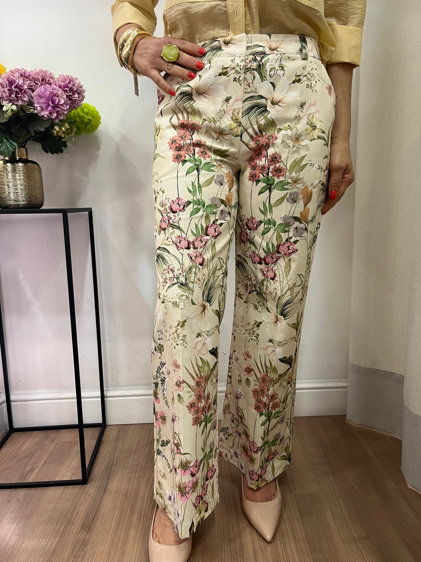 Pantaloni flowers